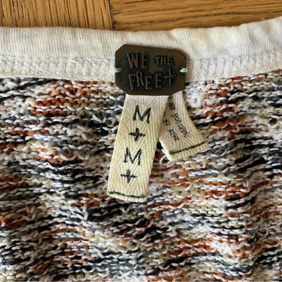 Free People We The Free Medium Scoop Neck Round Thin Knit Sweater Confetti - Picture 3 of 7